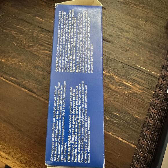 Polaroid 669 Polacolor ER Instant Pack Film 2 Packs Expired 1988 - Picture 4 of 6